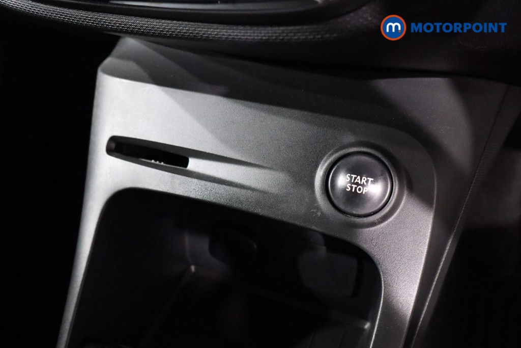 Renault Captur Dynamique S Nav Manual Petrol SUV - Stock Number (1549000) - 16th supplementary image