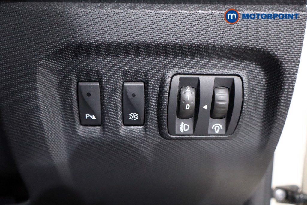 Renault Captur Dynamique S Nav Manual Petrol SUV - Stock Number (1549000) - 20th supplementary image