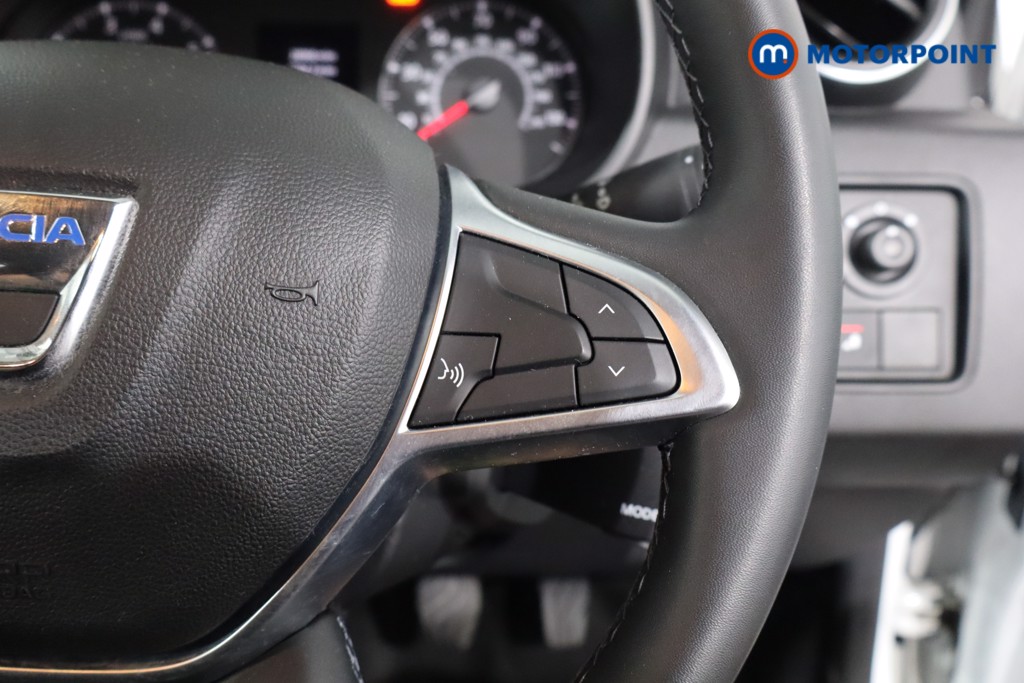 Dacia Duster Prestige Manual Petrol SUV - Stock Number (1549081) - 8th supplementary image