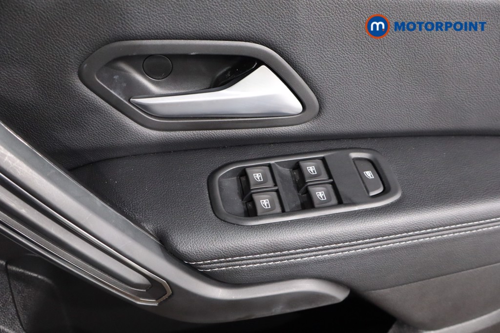 Dacia Duster Prestige Manual Petrol SUV - Stock Number (1549081) - 20th supplementary image
