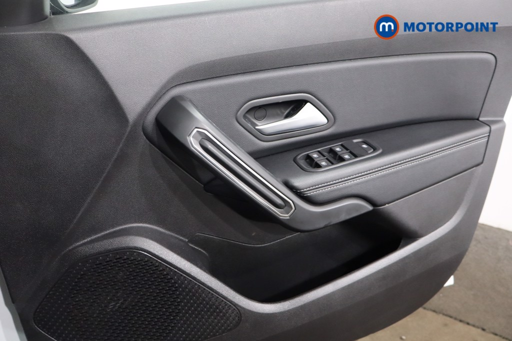 Dacia Duster Prestige Manual Petrol SUV - Stock Number (1549081) - 21st supplementary image