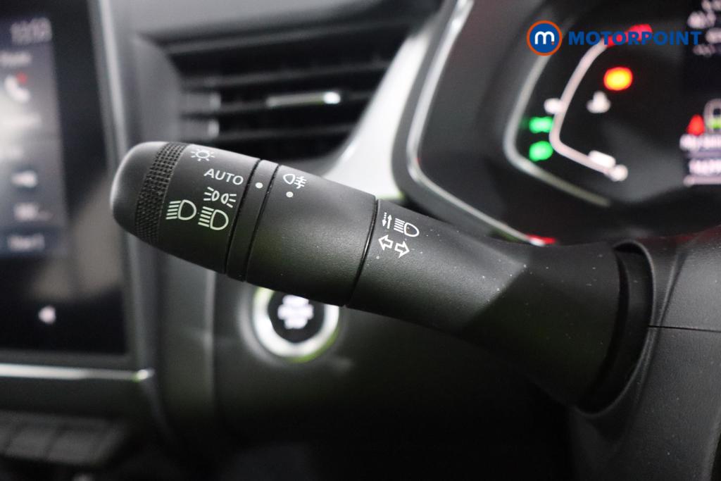 Renault Captur Se Edition Manual Petrol SUV - Stock Number (1549141) - 9th supplementary image