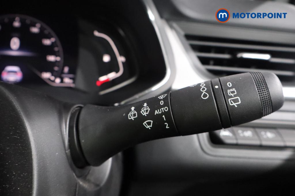 Renault Captur Se Edition Manual Petrol SUV - Stock Number (1549141) - 10th supplementary image