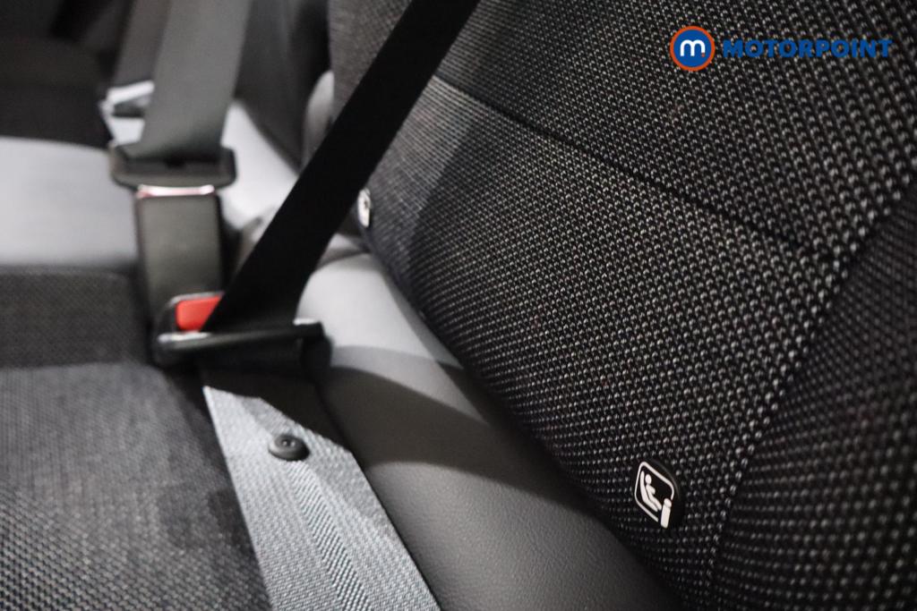 Renault Captur Se Edition Manual Petrol SUV - Stock Number (1549141) - 18th supplementary image