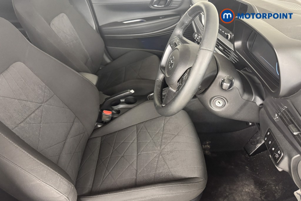 Hyundai Bayon Premium Automatic Petrol-Electric Hybrid SUV - Stock Number (1549394) - 5th supplementary image