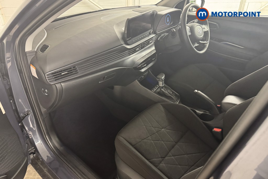 Hyundai Bayon Premium Automatic Petrol-Electric Hybrid SUV - Stock Number (1549394) - 7th supplementary image