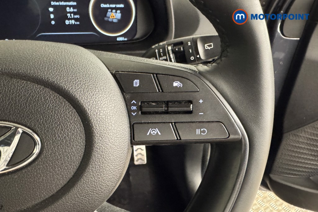 Hyundai Bayon Premium Automatic Petrol-Electric Hybrid SUV - Stock Number (1549394) - 13th supplementary image