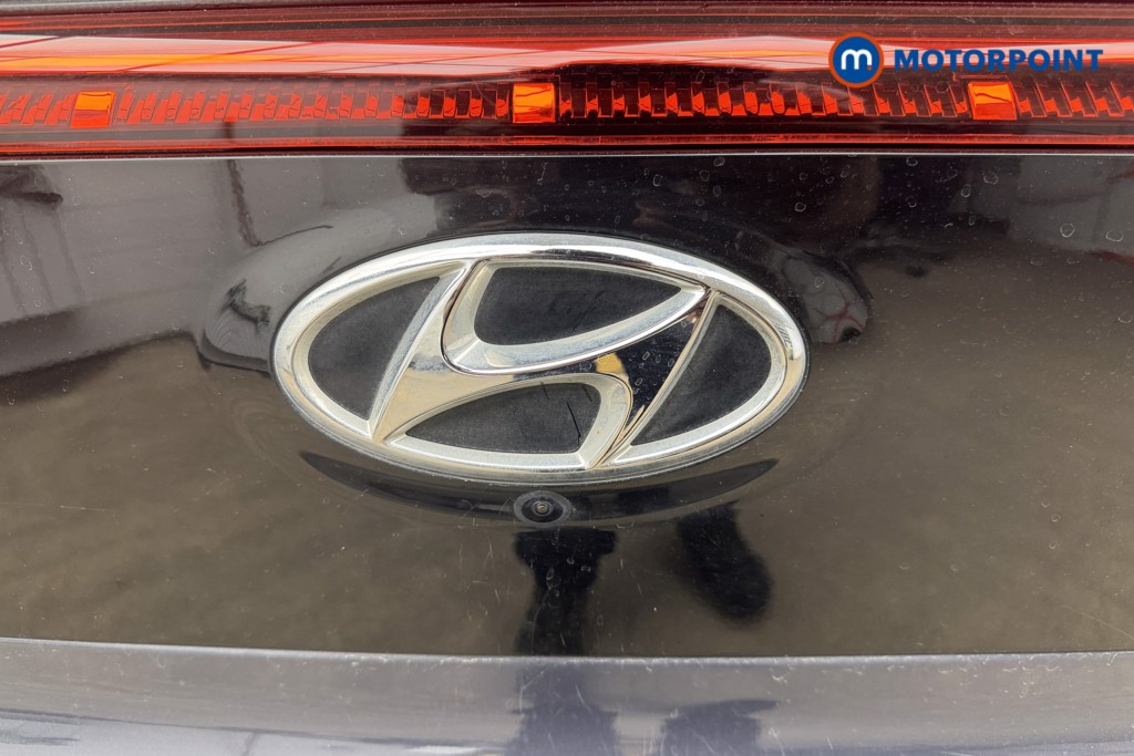 Hyundai Bayon Premium Automatic Petrol-Electric Hybrid SUV - Stock Number (1549394) - 18th supplementary image