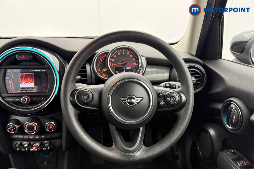 Mini Hatchback Cooper Classic Manual Petrol Hatchback - Stock Number (1549863) - 2nd supplementary image