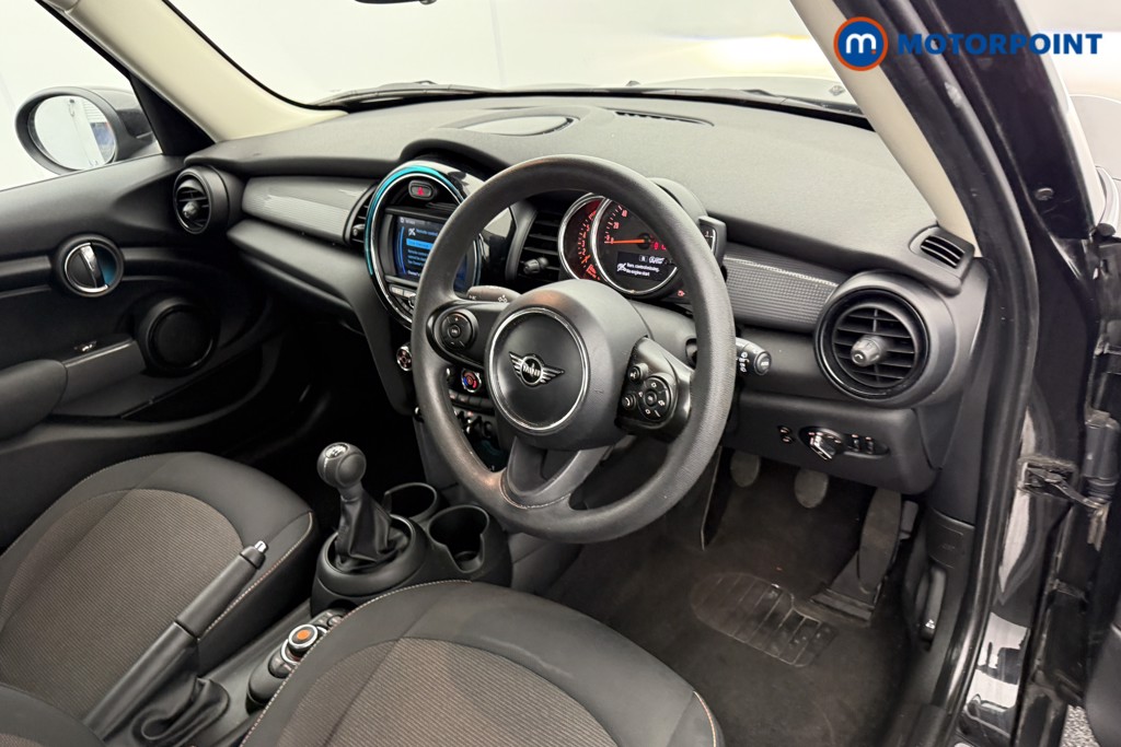 Mini Hatchback Cooper Classic Manual Petrol Hatchback - Stock Number (1549863) - 3rd supplementary image