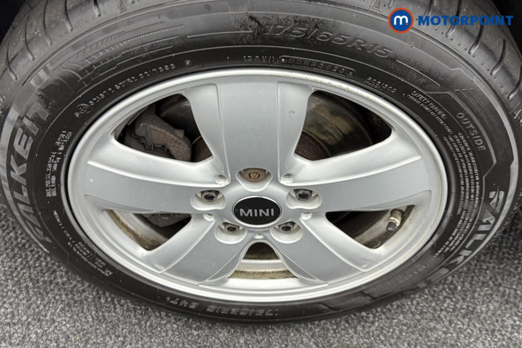 Mini Hatchback Cooper Classic Manual Petrol Hatchback - Stock Number (1549863) - 26th supplementary image