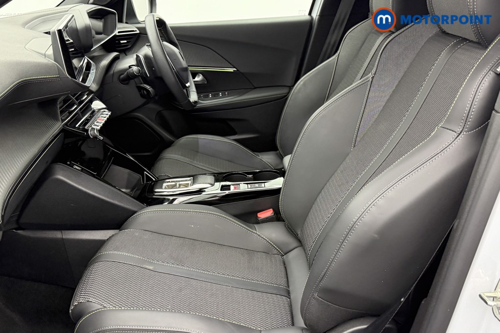 Peugeot 2008 GT Automatic Petrol SUV - Stock Number (1550017) - 26th supplementary image