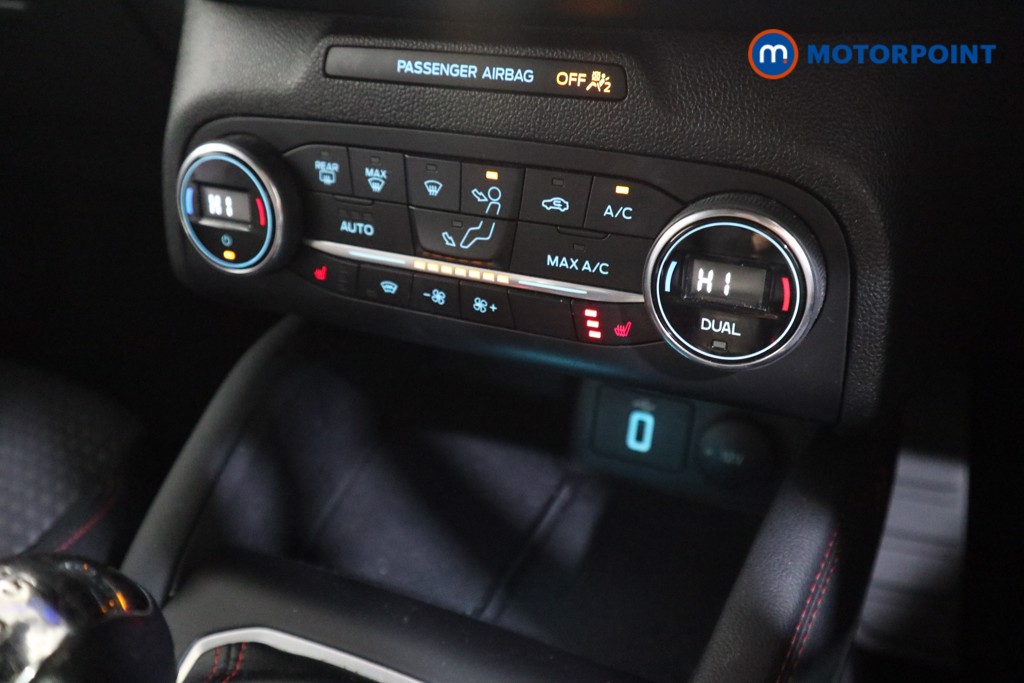 Ford Focus St-Line X Manual Petrol Hatchback - Stock Number (1550157) - 8th supplementary image
