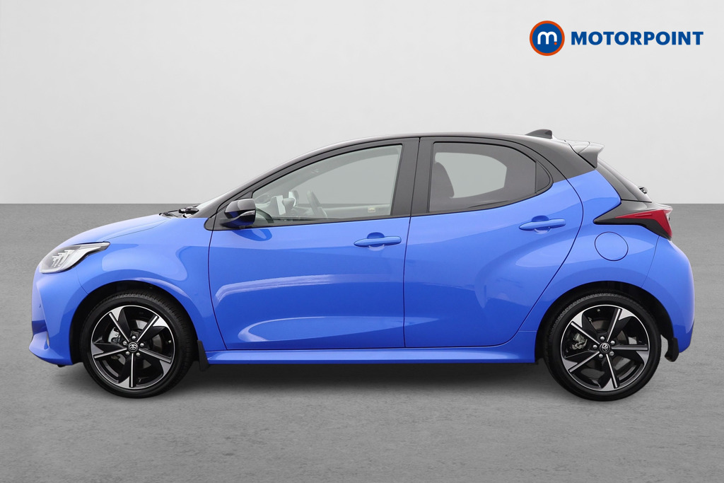 Toyota Yaris Premiere Edition Automatic Petrol-Electric Hybrid Hatchback - Stock Number (1550263) - Passenger side