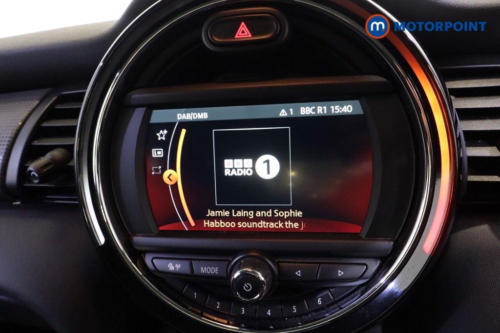Mini Hatchback Cooper Manual Petrol Hatchback - Stock Number (1550282) - 2nd supplementary image