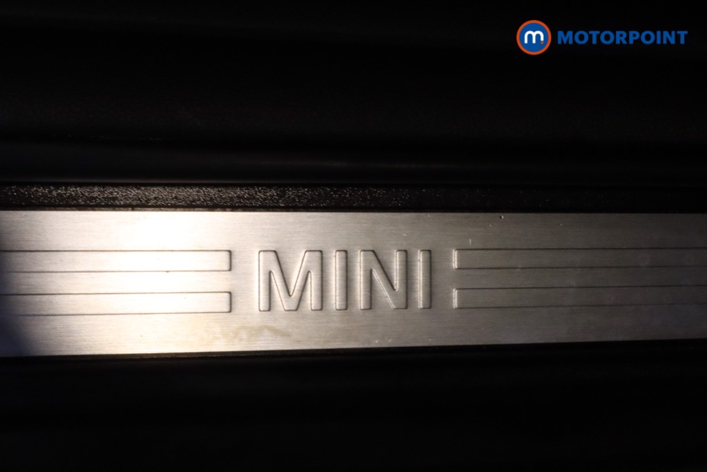 Mini Hatchback Cooper Manual Petrol Hatchback - Stock Number (1550282) - 9th supplementary image