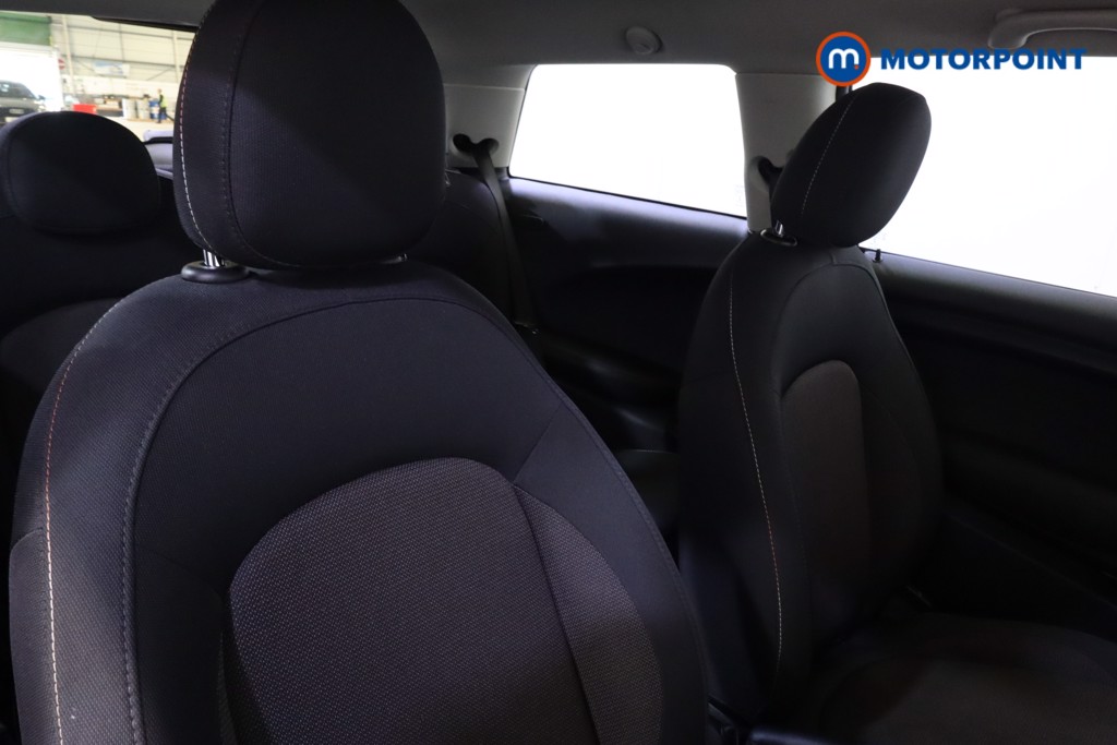 Mini Hatchback Cooper Manual Petrol Hatchback - Stock Number (1550282) - 11th supplementary image