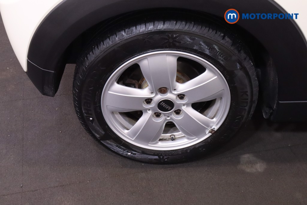 Mini Hatchback Cooper Manual Petrol Hatchback - Stock Number (1550282) - 14th supplementary image