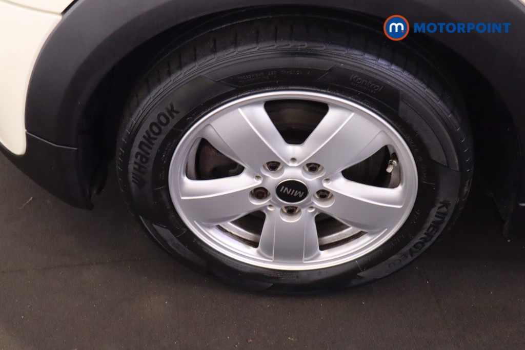 Mini Hatchback Cooper Manual Petrol Hatchback - Stock Number (1550282) - 16th supplementary image