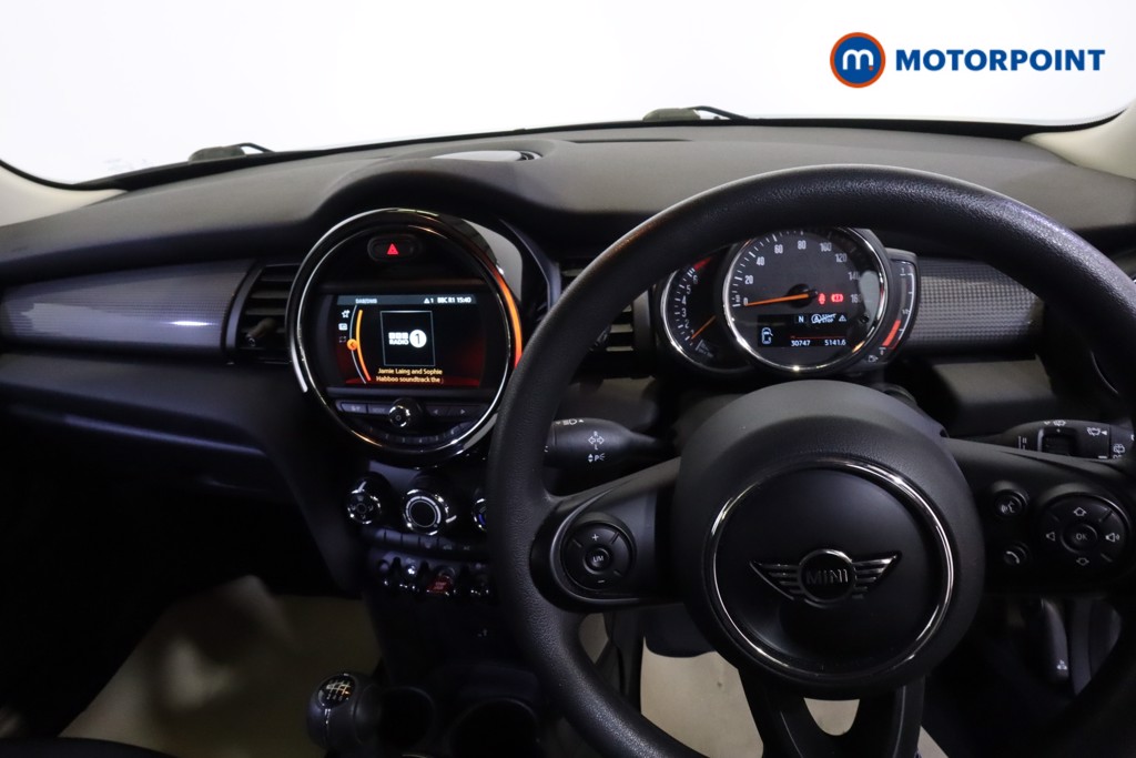 Mini Hatchback Cooper Manual Petrol Hatchback - Stock Number (1550282) - 1st supplementary image