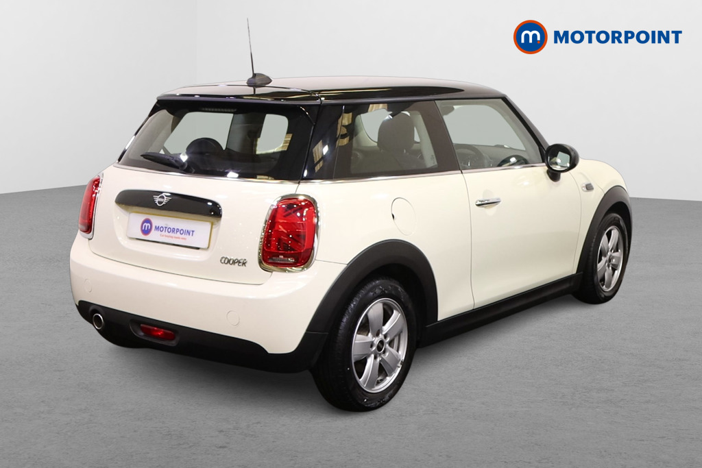 Mini Hatchback Cooper Manual Petrol Hatchback - Stock Number (1550282) - Drivers side rear corner
