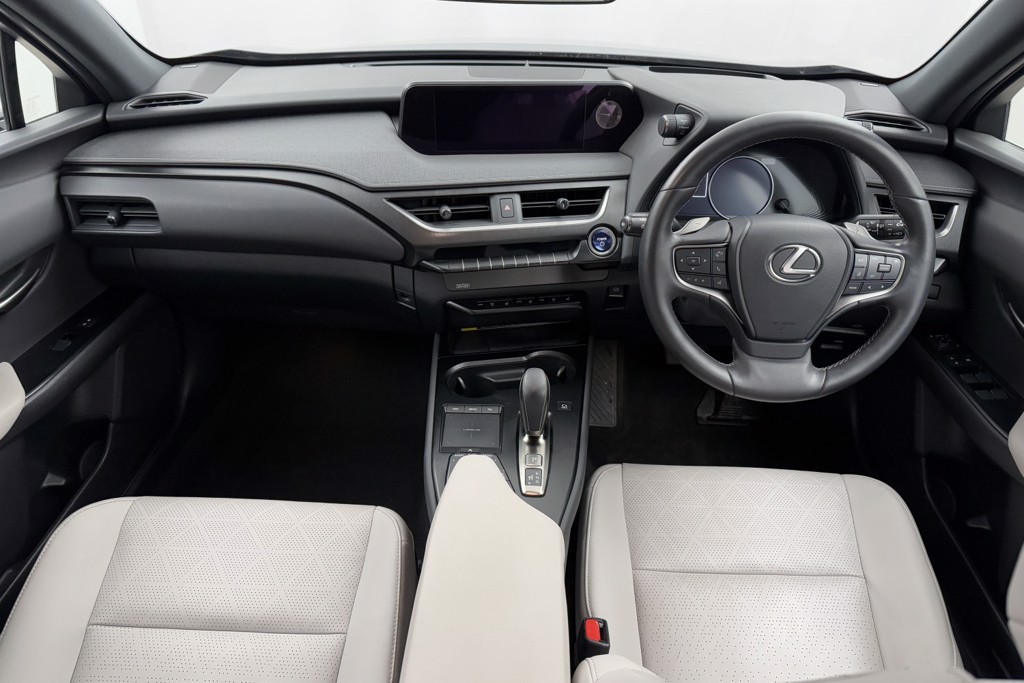 Lexus UX 300E 150Kw 54.3 Kwh 5Dr E-Cvt Takumi Pack Automatic Electric SUV - Stock Number (1550710) - 2nd supplementary image