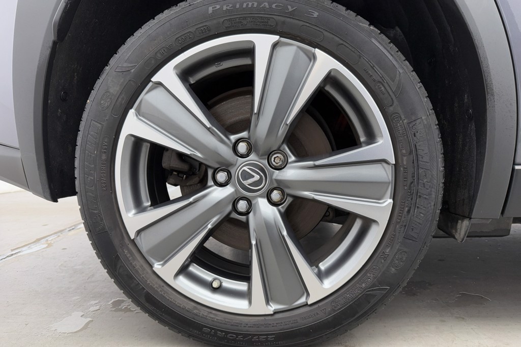 Lexus UX 300E 150Kw 54.3 Kwh 5Dr E-Cvt Takumi Pack Automatic Electric SUV - Stock Number (1550710) - 29th supplementary image