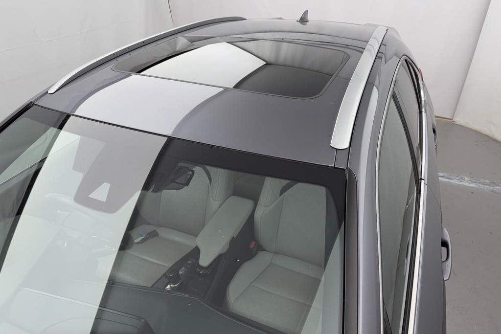 Lexus UX 300E 150Kw 54.3 Kwh 5Dr E-Cvt Takumi Pack Automatic Electric SUV - Stock Number (1550710) - 32nd supplementary image
