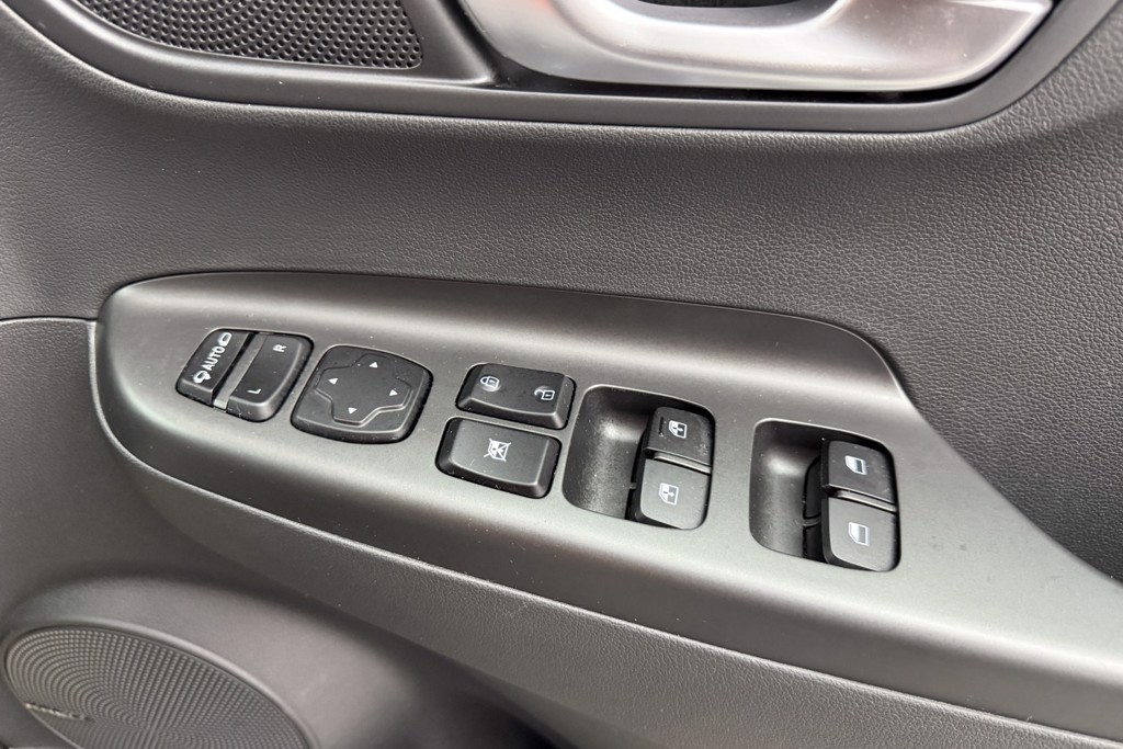 Hyundai Kona Premium Automatic Electric SUV - Stock Number (1550730) - 18th supplementary image