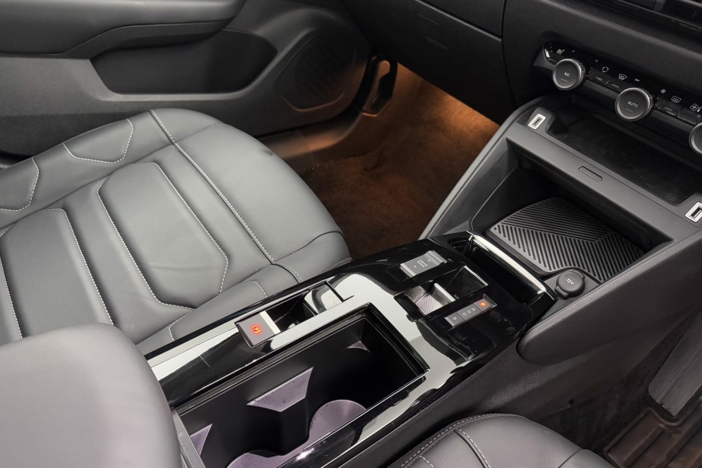 Citroen C4 X Shine Plus Automatic Electric Saloon - Stock Number (1551139) - 18th supplementary image