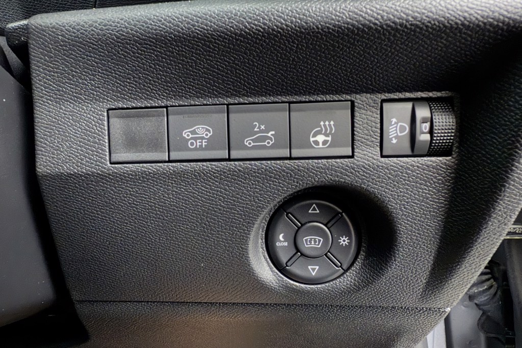 Citroen C4 X Shine Plus Automatic Electric Saloon - Stock Number (1551139) - 19th supplementary image