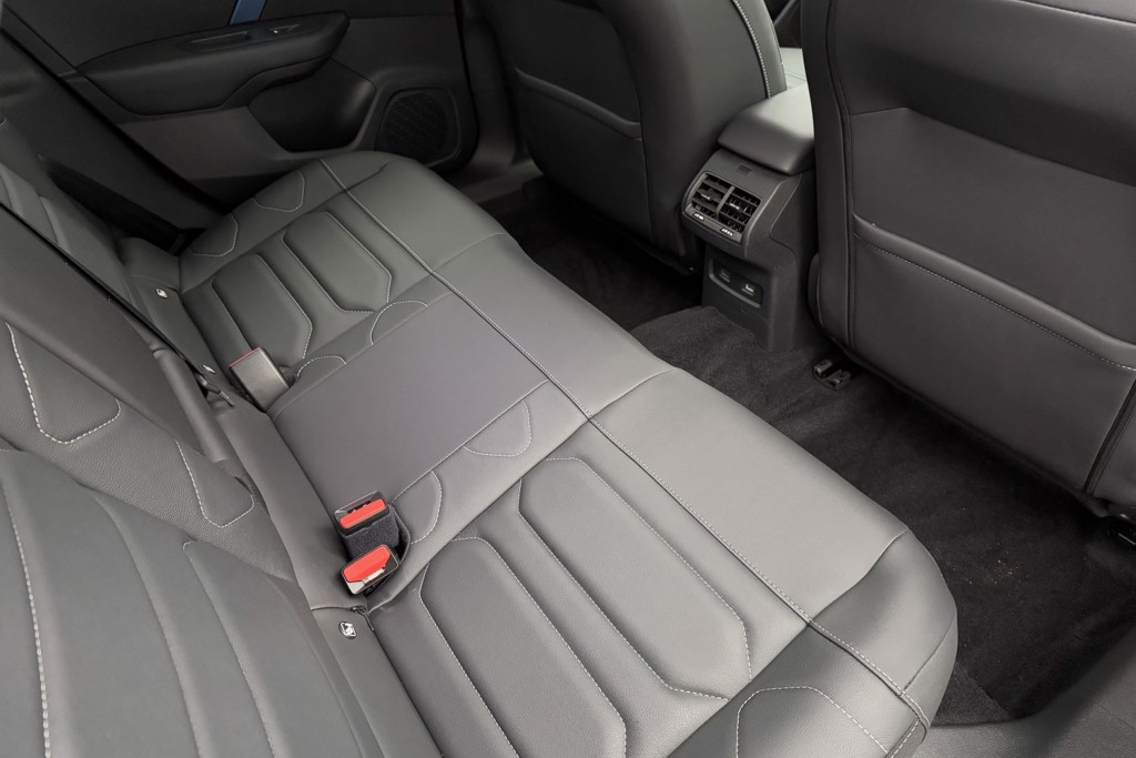 Citroen C4 X Shine Plus Automatic Electric Saloon - Stock Number (1551139) - 25th supplementary image