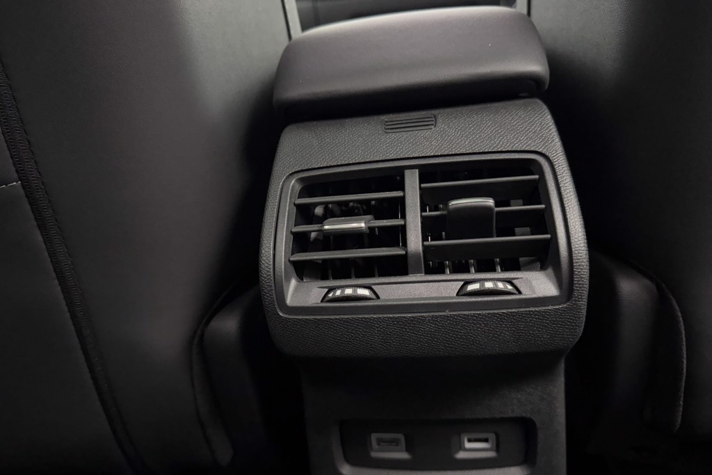 Citroen C4 X Shine Plus Automatic Electric Saloon - Stock Number (1551139) - 26th supplementary image
