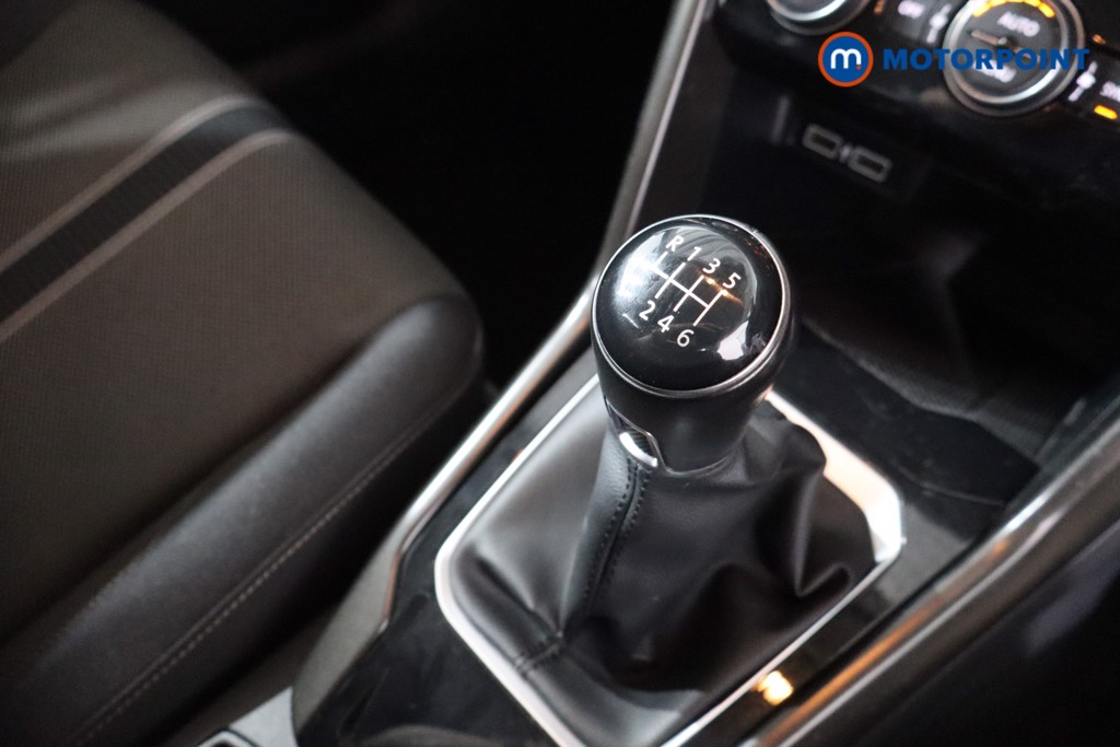 Volkswagen T-Roc SE Manual Diesel SUV - Stock Number (1551645) - 15th supplementary image
