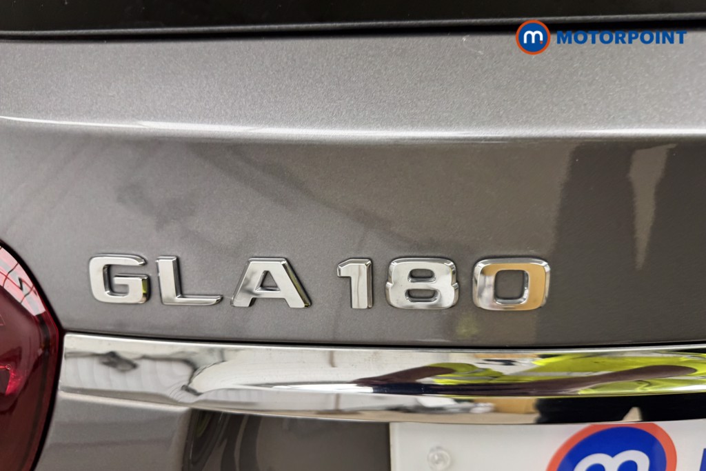 Mercedes-Benz GLA Amg Line Automatic Petrol SUV - Stock Number (1551687) - 19th supplementary image