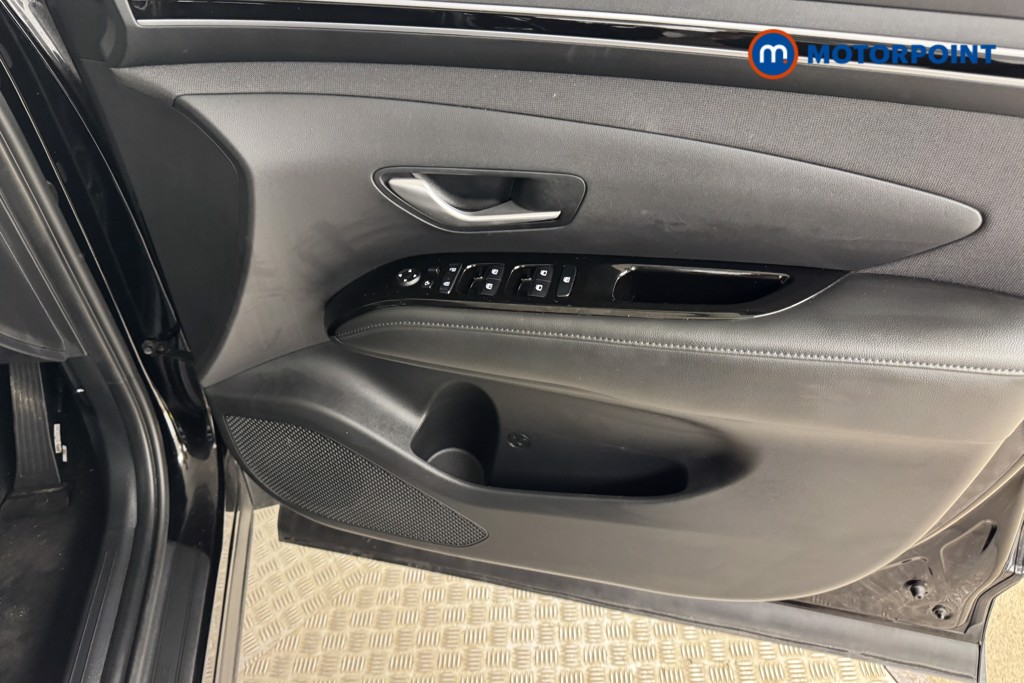 Hyundai Tucson Se Connect Manual Petrol SUV - Stock Number (1551808) - 14th supplementary image