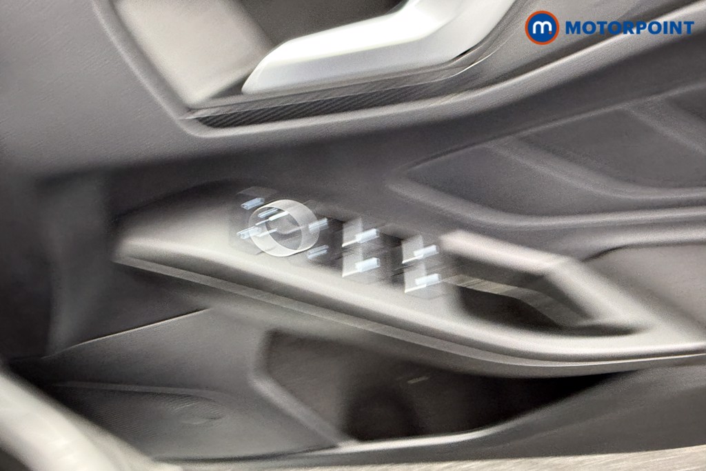 Ford Focus St-Line X Manual Petrol-Electric Hybrid Hatchback - Stock Number (1552023) - 17th supplementary image