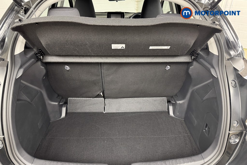 Toyota Yaris Icon Automatic Petrol-Electric Hybrid Hatchback - Stock Number (1552055) - 3rd supplementary image