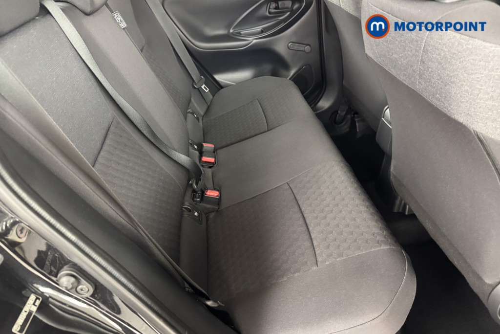 Toyota Yaris Icon Automatic Petrol-Electric Hybrid Hatchback - Stock Number (1552055) - 4th supplementary image