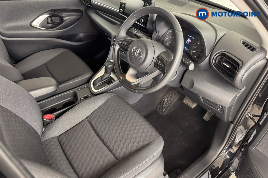 Toyota Yaris Icon Automatic Petrol-Electric Hybrid Hatchback - Stock Number (1552055) - 6th supplementary image