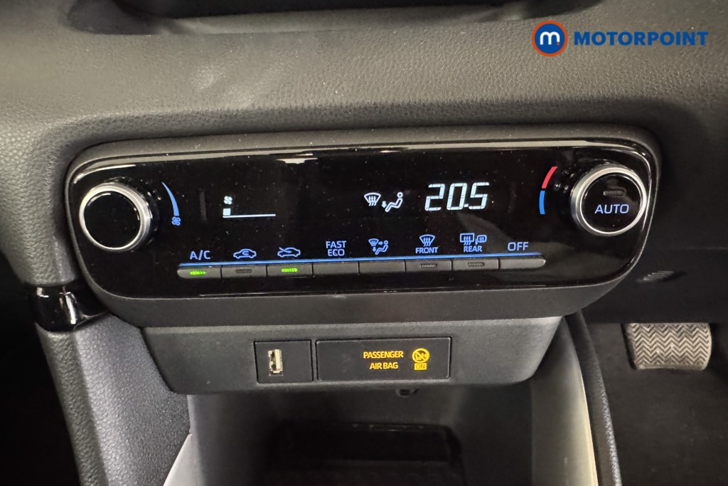 Toyota Yaris Icon Automatic Petrol-Electric Hybrid Hatchback - Stock Number (1552055) - 11th supplementary image