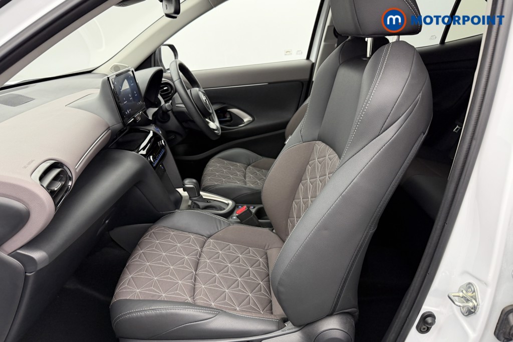 Toyota Yaris Cross Excel Automatic Petrol-Electric Hybrid Estate - Stock Number (1552308) - 24th supplementary image