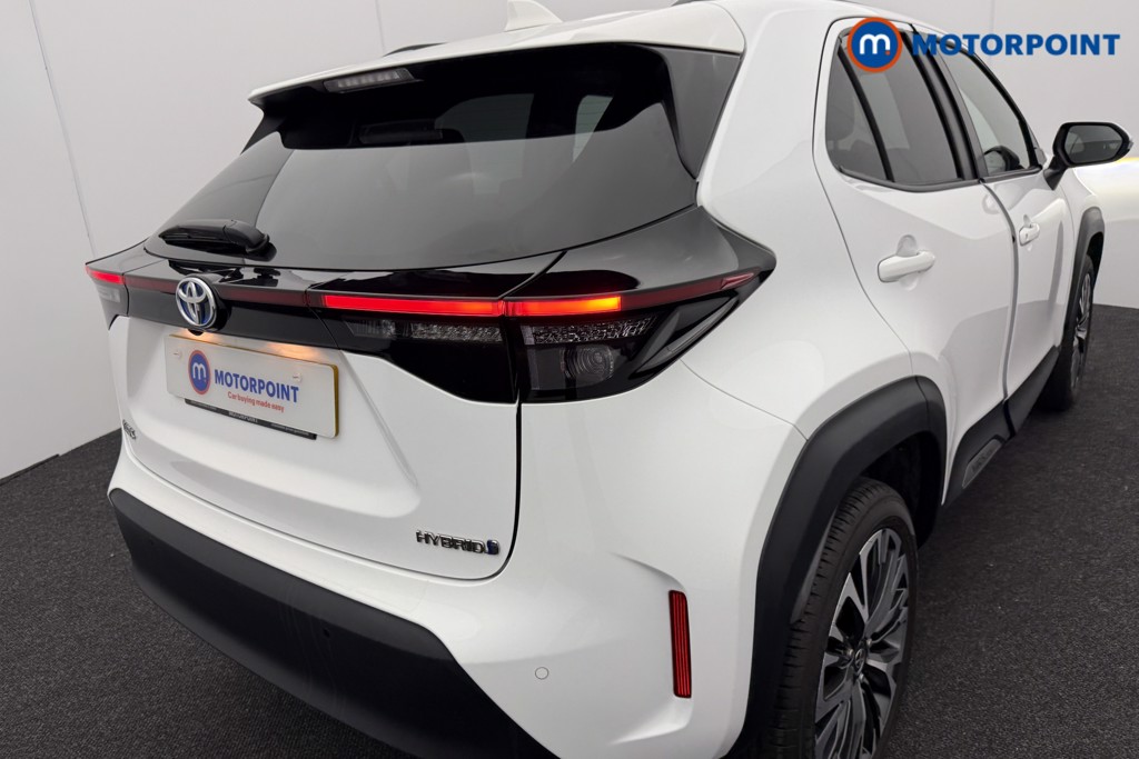 Toyota Yaris Cross Excel Automatic Petrol-Electric Hybrid Estate - Stock Number (1552308) - 28th supplementary image