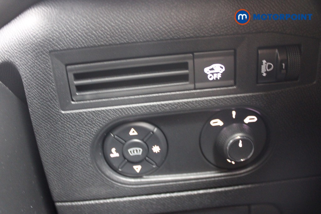 DS Ds 3 Opera Automatic Petrol SUV - Stock Number (1552458) - 20th supplementary image