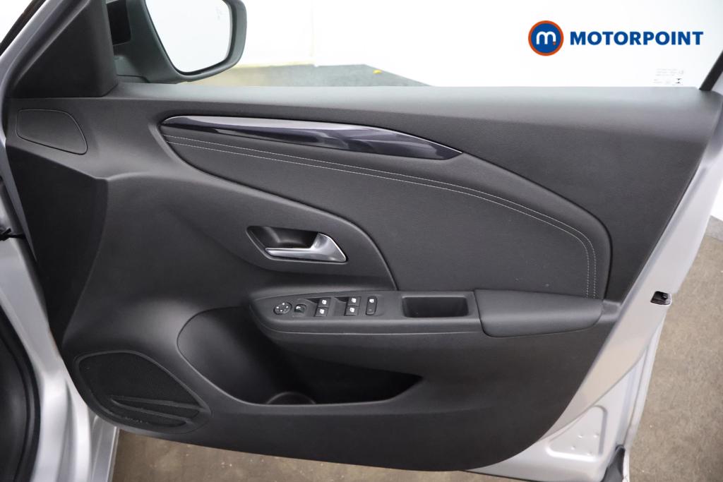 Vauxhall Corsa Elite Edition Manual Petrol Hatchback - Stock Number (1520473) - 9th supplementary image