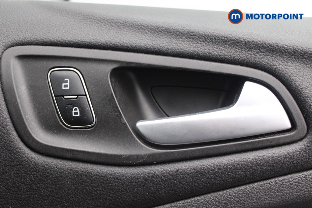 Ford Kuga St-Line Edition Automatic Diesel SUV - Stock Number (1534911) - 16th supplementary image