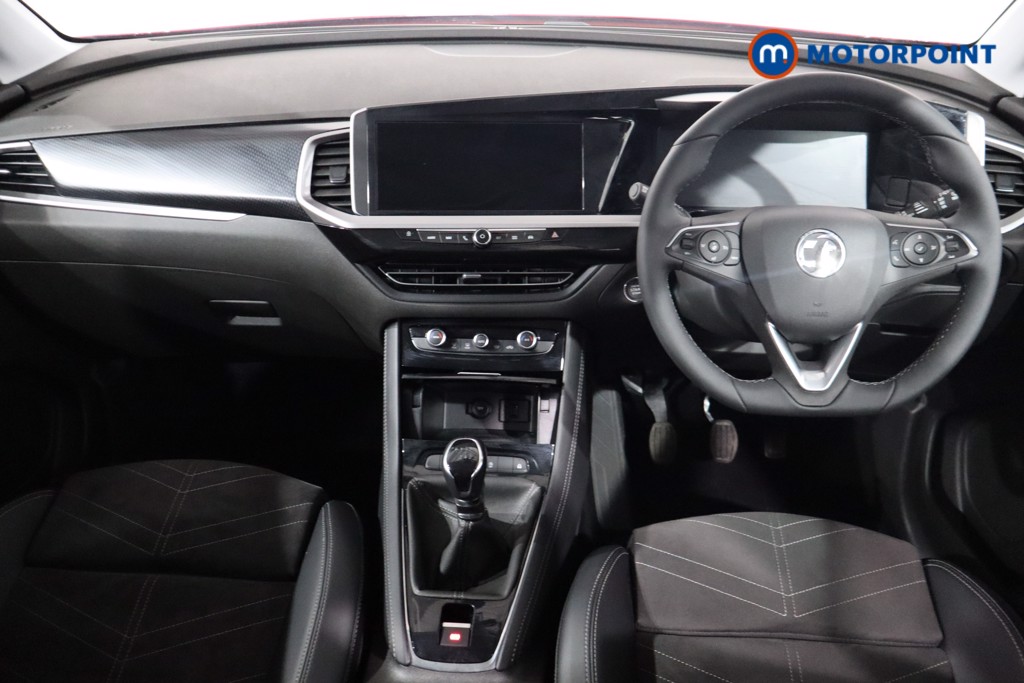 Vauxhall Grandland Ultimate Manual Petrol SUV - Stock Number (1539929) - 1st supplementary image