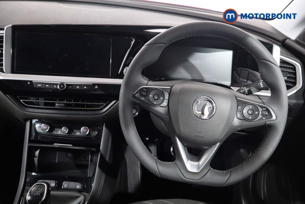 Vauxhall Grandland Ultimate Manual Petrol SUV - Stock Number (1539938) - 3rd supplementary image