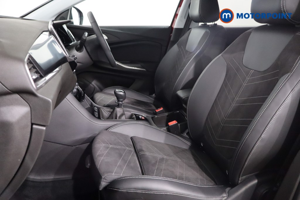 Vauxhall Grandland Ultimate Manual Petrol SUV - Stock Number (1539938) - 4th supplementary image