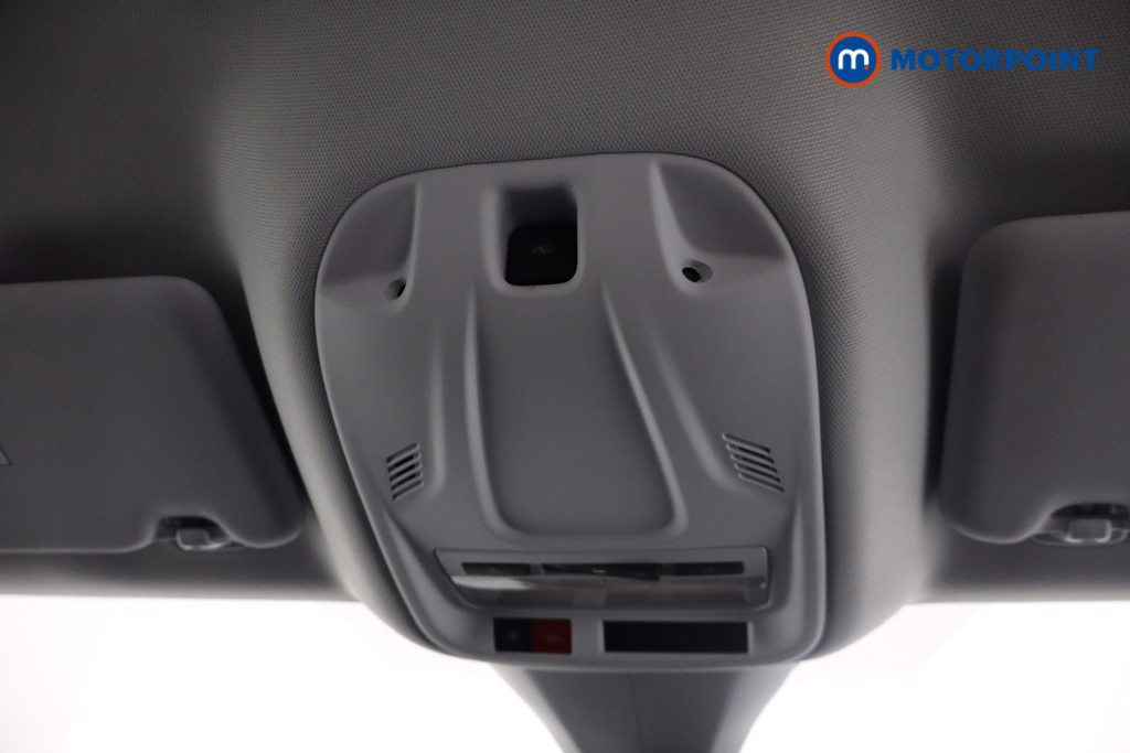 Vauxhall Grandland Ultimate Manual Petrol SUV - Stock Number (1539938) - 13th supplementary image